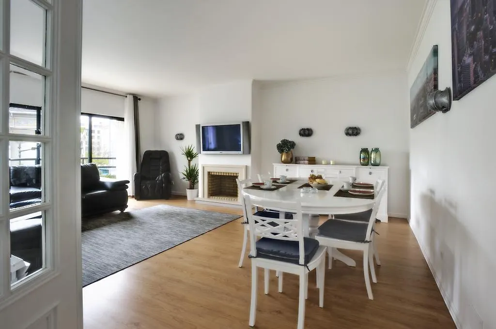 Saldanha Election Pliving Apartment Lisboa