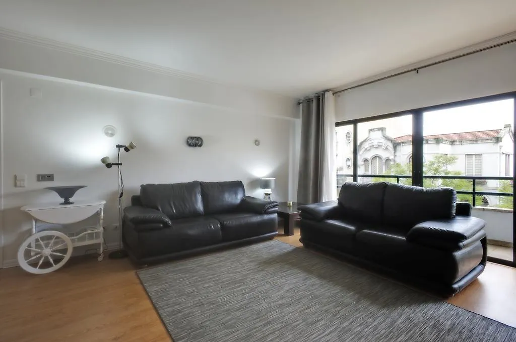 Saldanha Election Pliving Apartment البرتغال